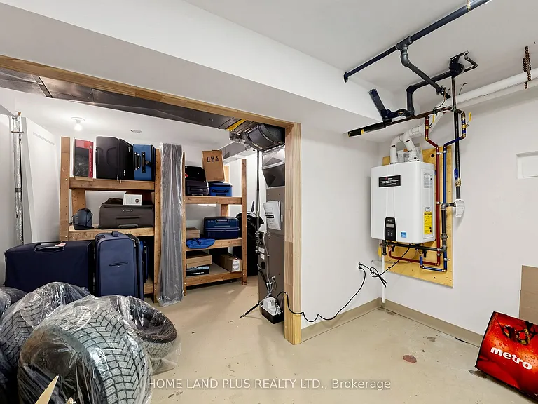 154 Brooke Ave — Photo 37