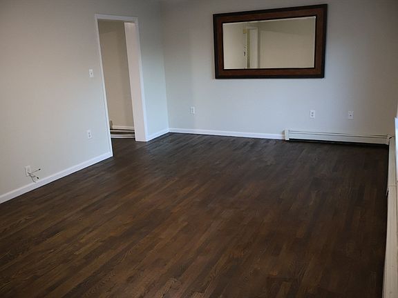 5th image of 19 Bethany Rd Unit 19