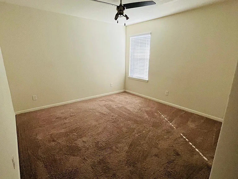 6751 Sabinal — Photo 4
