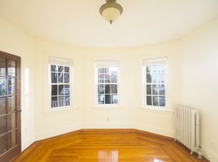 122-124 5th St #1, Providence, RI 02906