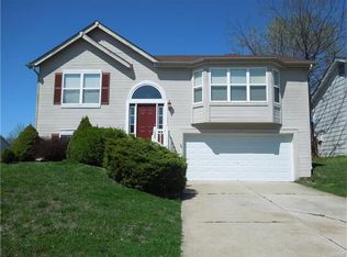 1449 Brittany Cv, Saint Charles, MO
