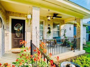 523 WOODLAKE DR, McQueeney, TX 78123