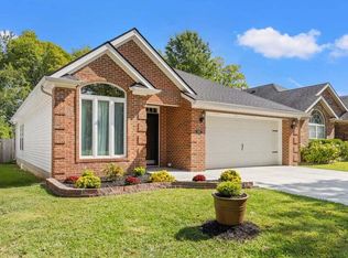 3105 Many Oaks Park, Lexington, KY 40509