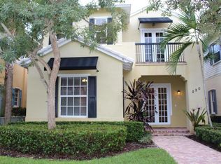220 W Bay Cedar Cir, Jupiter, FL 33458