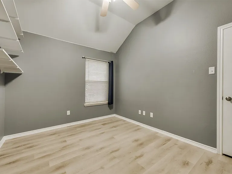 4403 New Meadow Dr — Photo 21