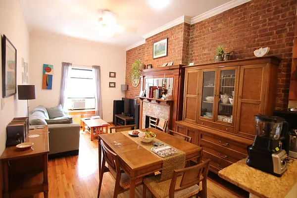 Rented by JK Dansar Corp | media 15