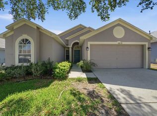 3511 Gray Whetstone St, Brandon, FL 33511