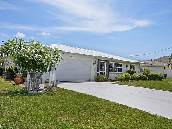 3rd image of 5309 SW 8th Pl