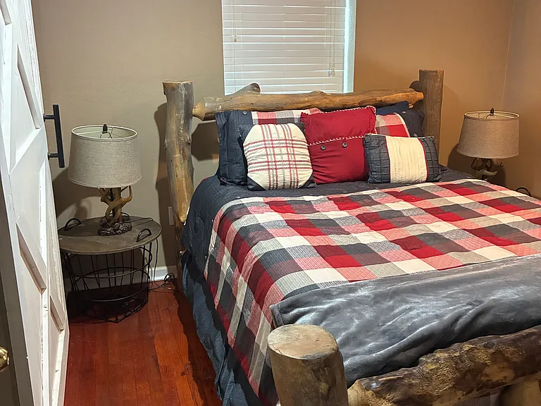 1203 Carol Dr — Photo 26