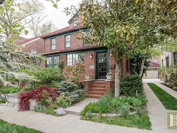 75-31 Kessel Street image 1 of 12