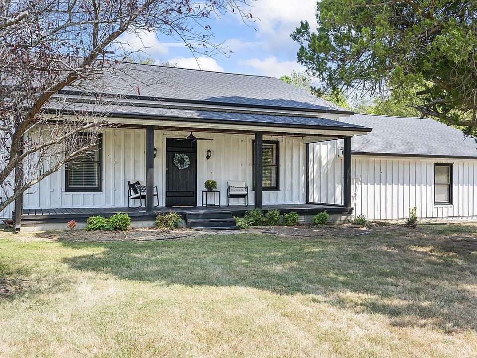 1st image of 104 Brooklawn Dr