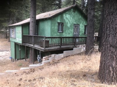 690 Dahlia Dr, Green Valley Lake, CA, 92341