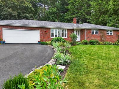 123 Donald Ave, Pottsville, PA, 17901