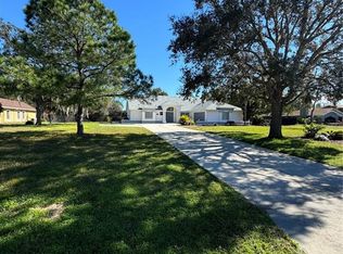 7565 Jomel Dr, Weeki Wachee, FL 34607