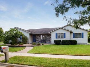 528 Chestnut Dr, Onalaska, WI 54650