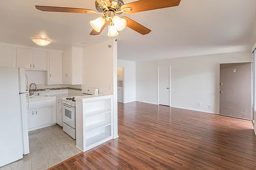 5319 Inglewood Blvd #2 Photo 1
