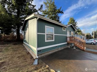 2411 Grandview Rd TRAILER 17, Ferndale, WA 98248