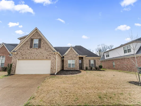 7925 Country Lake Dr, Bartlett, TN 38133