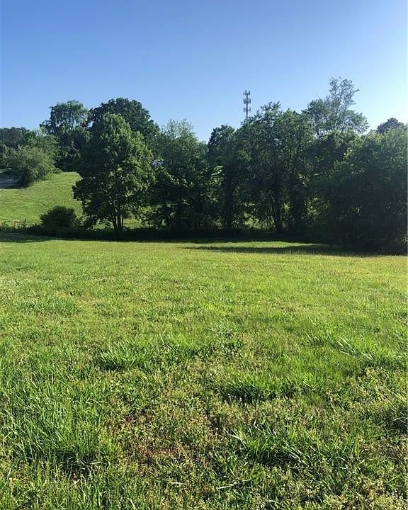 2nd image of 4830 Sweet Creek Dr