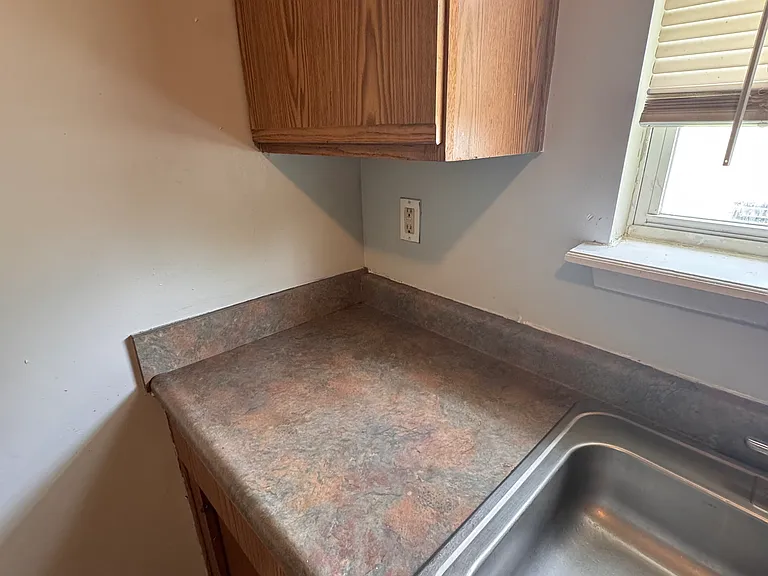 519 E Kentucky St #103 — Photo 6