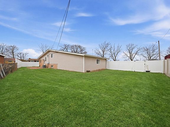 5th image of 10725 S Rutherford Ave