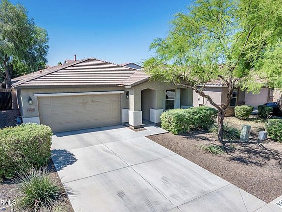 4th image of 989 E DANIELLA Drive