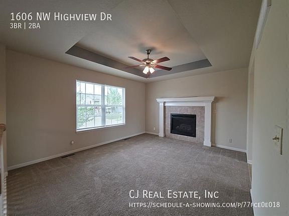 3rd image of 1606 NW High View Dr