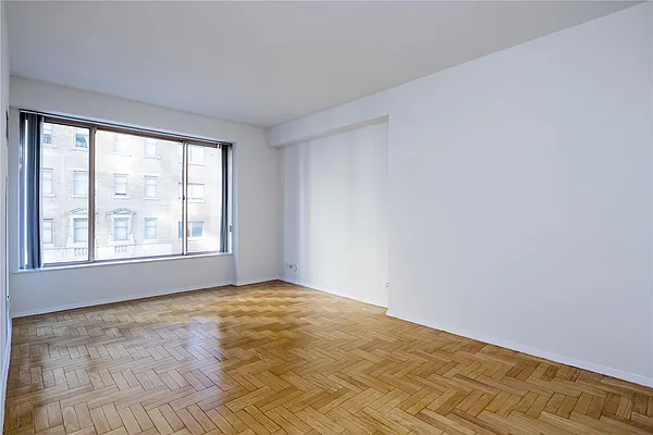 Rented by Reuveni LLC | media 17