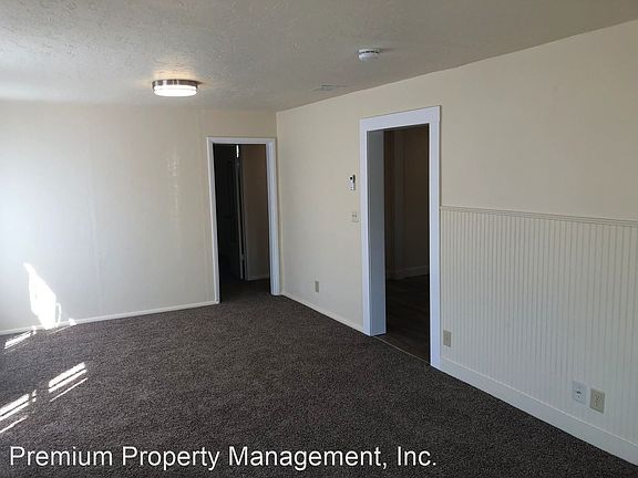 3rd image of 1346 Waller St SE #7649622