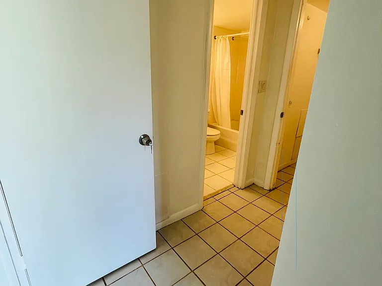 850 Village Lake Ter N #106 — Photo 7