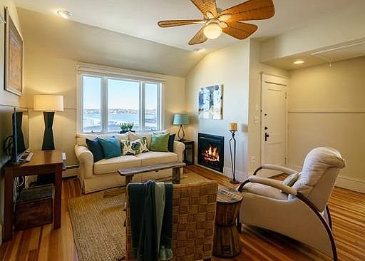 1st image of 24 Glendale St #3