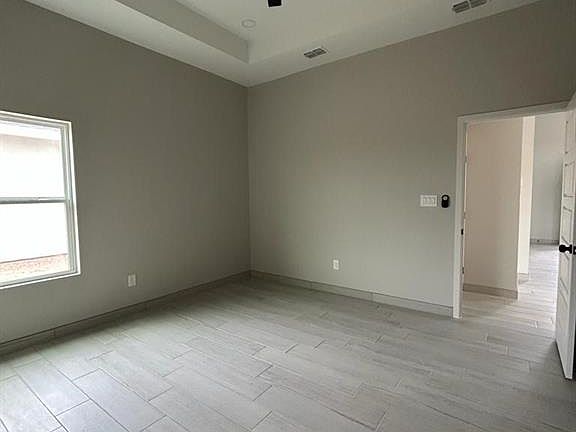 5th image of 3011 E Tamarindo Ave