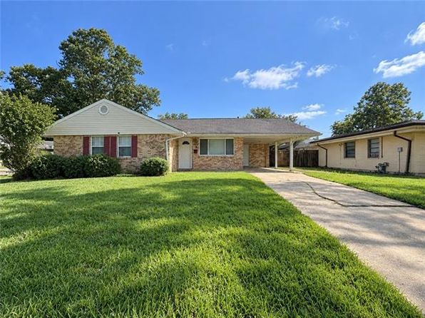 3201 Plymouth Pl