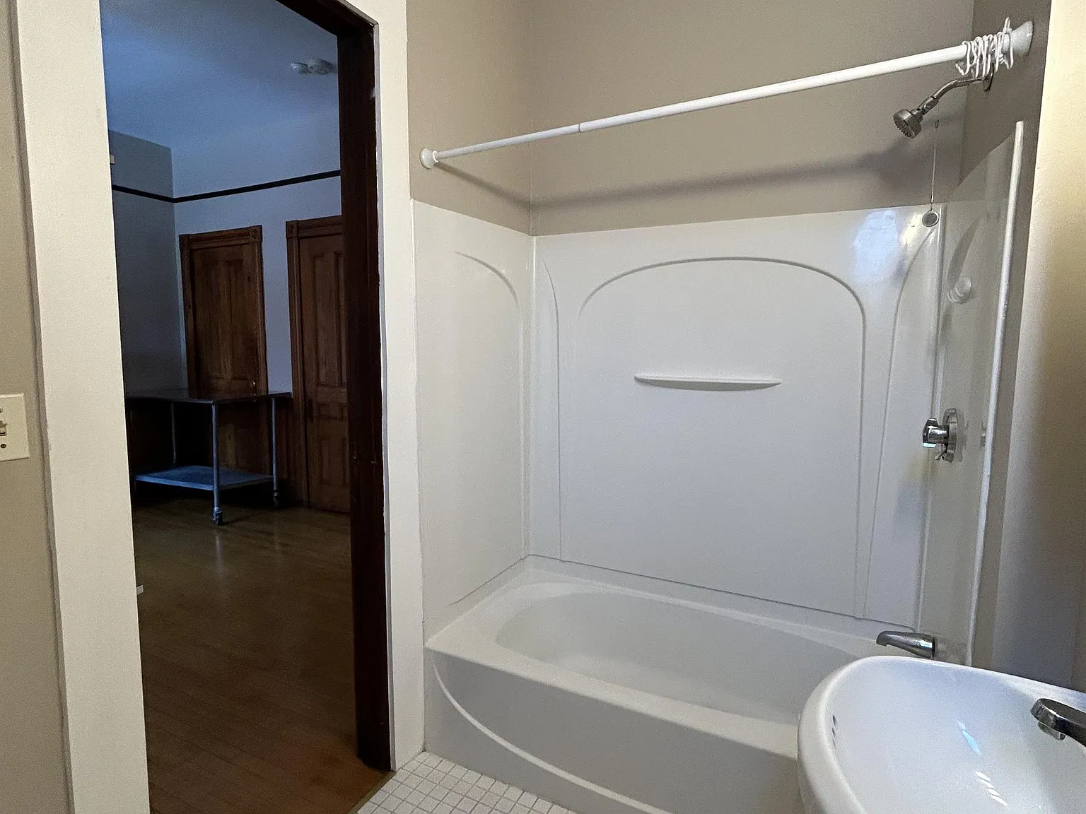 3 Irving Street - 1 — Photo 4