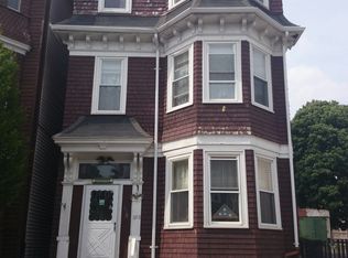 650 E 7th St, South Boston, MA 02127