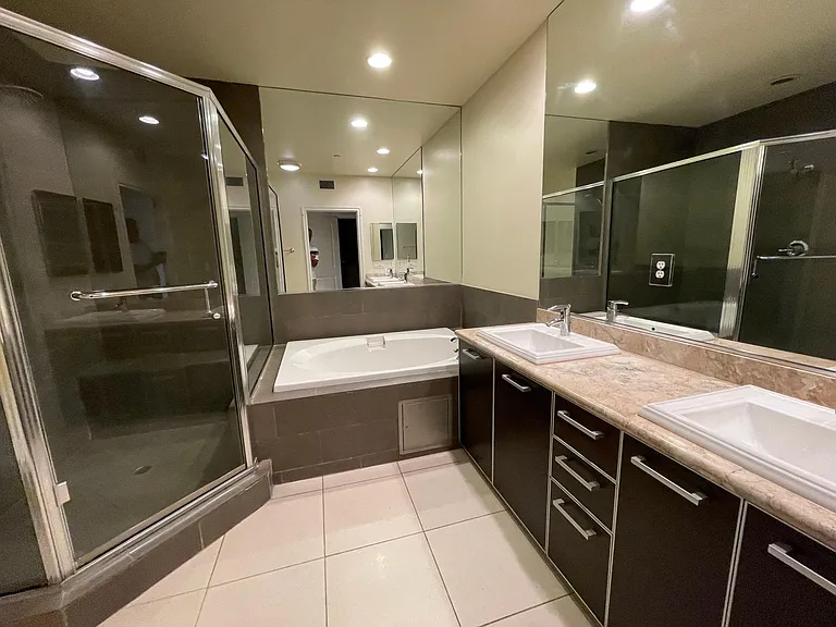 1409 S Westgate Ave #202 — Photo 9