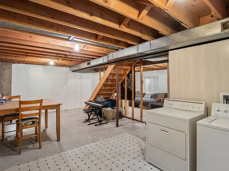 3713 W High St — Photo 16