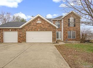 518 Deer Creek Rd, O'Fallon, IL 62269