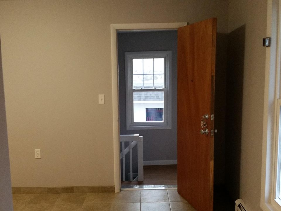 2nd image of 676 N 5th St