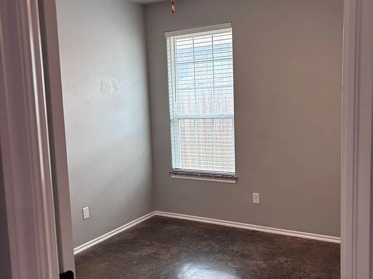 7520 Redbud Villa Ct #B — Photo 23