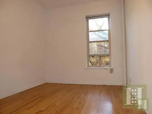 Rented by Halstead Real Estate | media 19