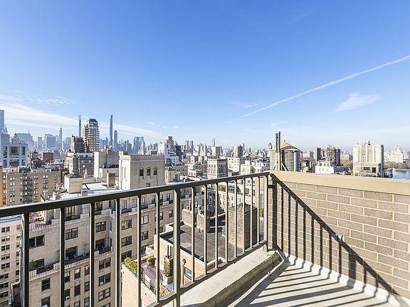 3rd image of 48 E 89th St #23FG