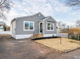 139 Lincoln Ave, Colonia, NJ 07067