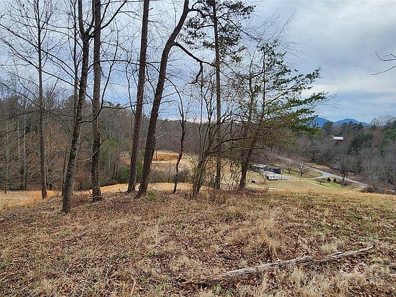 3rd image of 52 Sweet Fern Pkwy #58