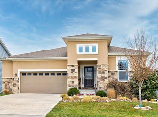 513 SW Haverford Rd, Lees Summit, MO 64081