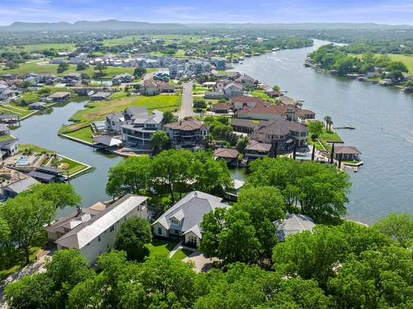 311 River Ranch Rd, Kingsland, TX 78639