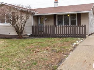 2052 Skipton Rd, Springfield, IL 62702