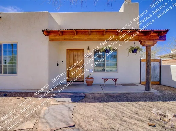 806 S 8th Ave, Tucson, AZ 85701