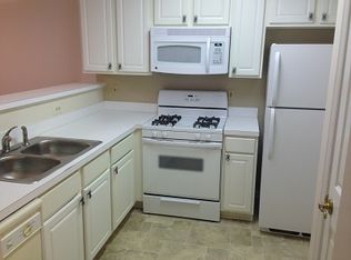 6622 Lake Park Dr, Greenbelt, MD 20770