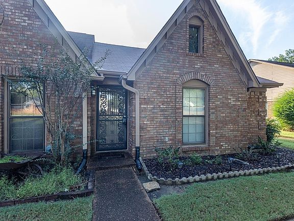2nd image of 3294 Neil Dr
